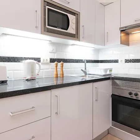 Διαμέρισμα 1 Bedroom Communal Heated Pool Los Cristianos (Tenerife)