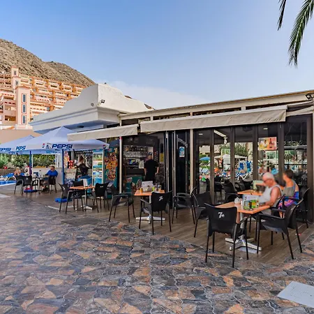 דירה 1 Bedroom Communal Heated Pool