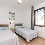 Appartement 1 Bedroom Communal Heated Pool *