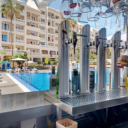 1 Bedroom Communal Heated Pool Apartmán